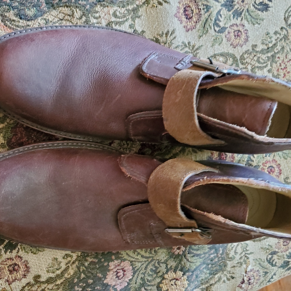 Ugg leather boots